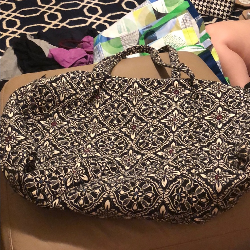 Vera Bradley Barcelona pattern large duffle